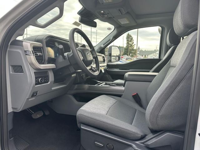 2026 Ford F-450SD XLT DRW