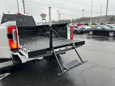 2025 Ford F-450SD Platinum DRW