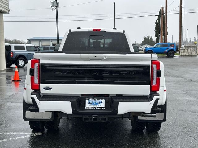 2025 Ford F-450SD Platinum DRW