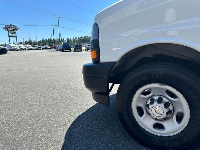 2023 Chevrolet Express 2500 Work Van Cargo
