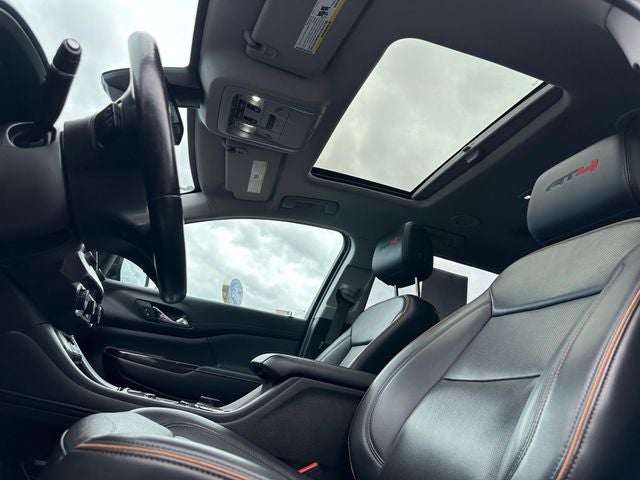 2022 GMC Acadia AT4