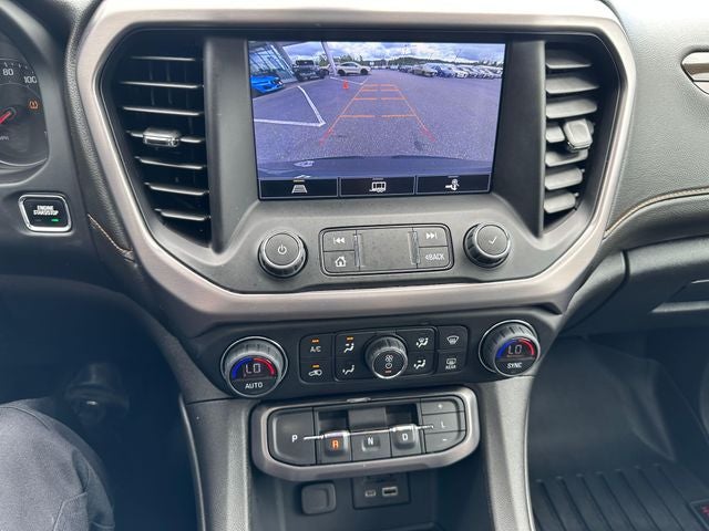 2022 GMC Acadia AT4