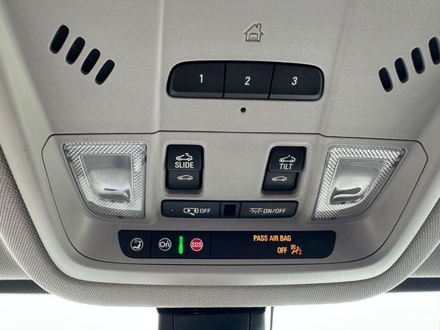 2022 GMC Acadia AT4