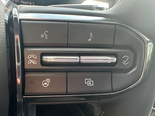 2025 GMC Yukon AT4