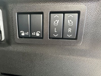 2025 GMC Yukon AT4