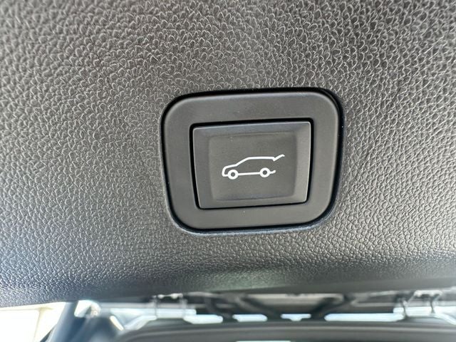 2025 GMC Yukon AT4