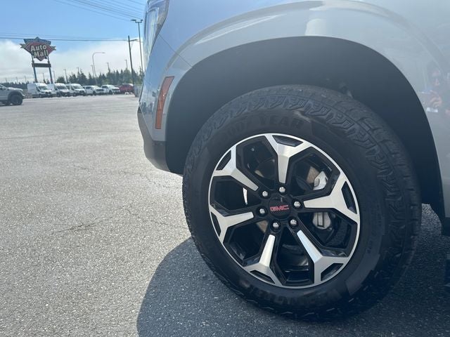 2025 GMC Yukon AT4