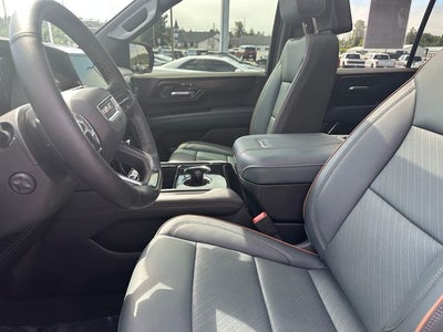 2025 GMC Yukon AT4