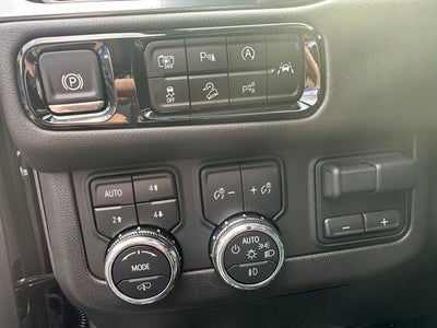 2025 GMC Yukon AT4