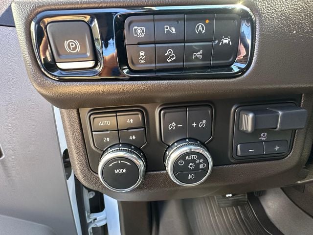 2025 GMC Yukon XL Elevation