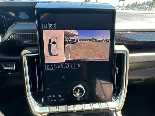 2025 GMC Yukon XL Elevation