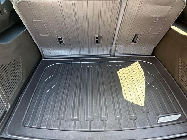 2025 GMC Yukon XL Elevation