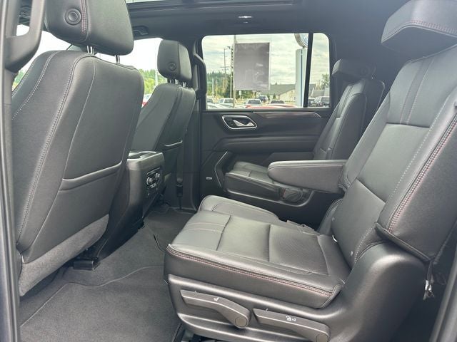 2022 Chevrolet Suburban RST