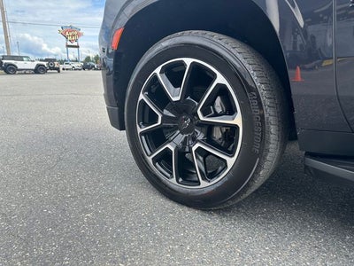 2022 Chevrolet Suburban RST