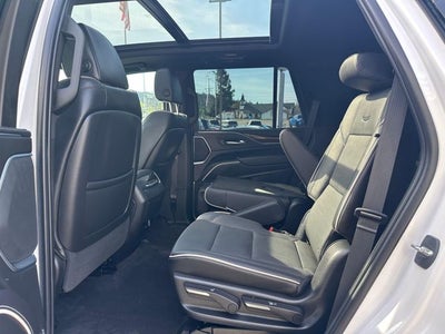 2023 Cadillac Escalade Premium Luxury