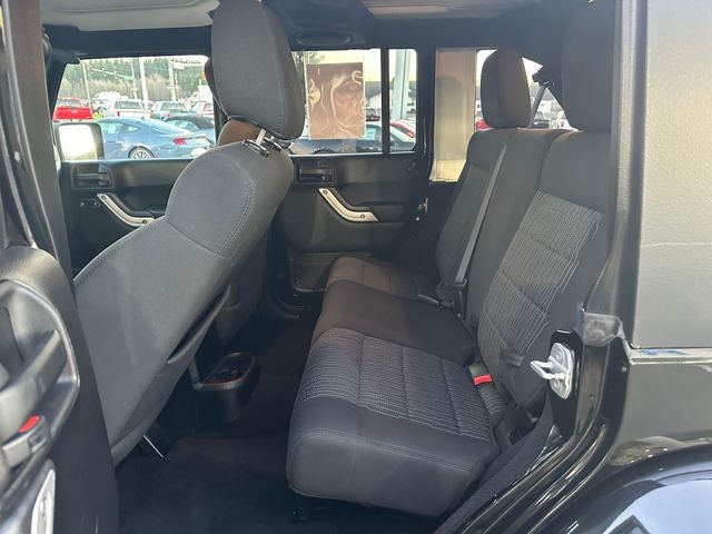 2011 Jeep Wrangler Unlimited Sahara