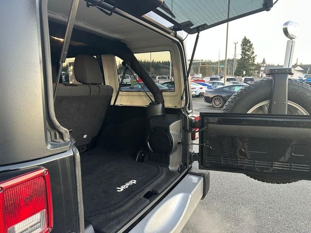 2011 Jeep Wrangler Unlimited Sahara