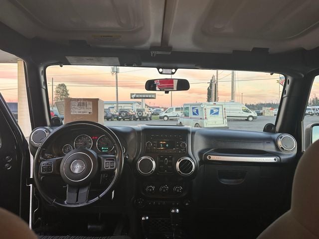 2011 Jeep Wrangler Unlimited Sahara