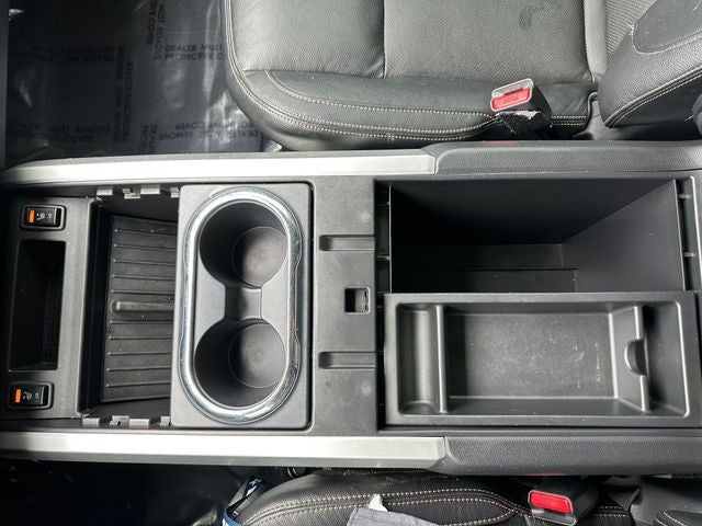 2017 Nissan Titan XD SL