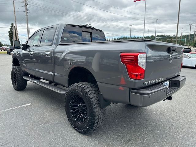 2017 Nissan Titan XD SL