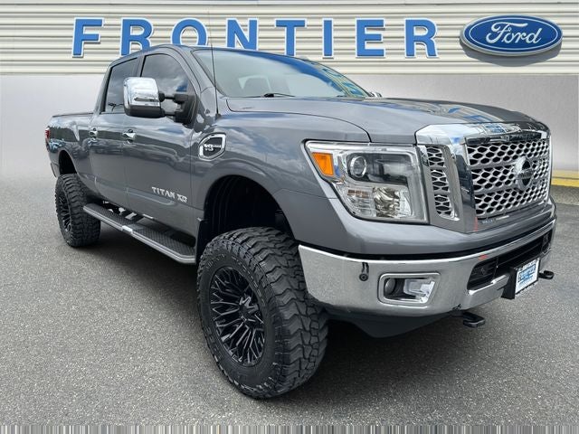 2017 Nissan Titan XD SL
