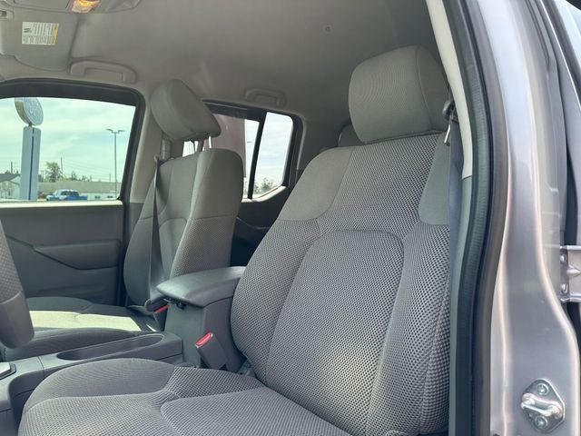 2021 Nissan Frontier SV