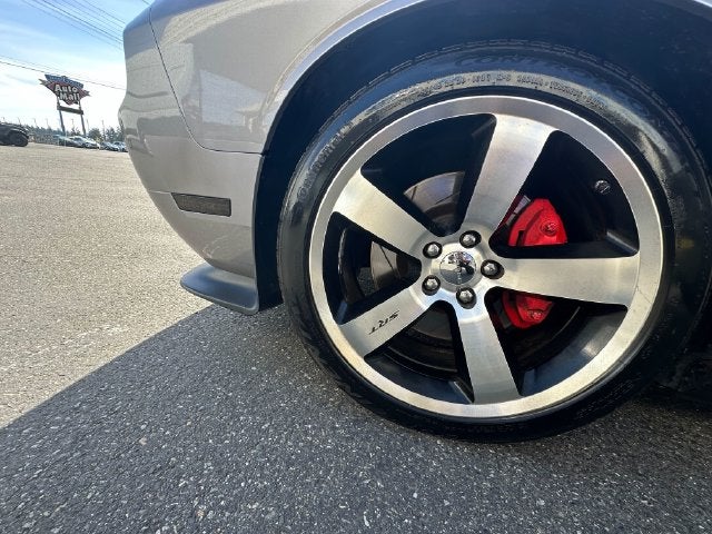2011 Dodge Challenger SRT8
