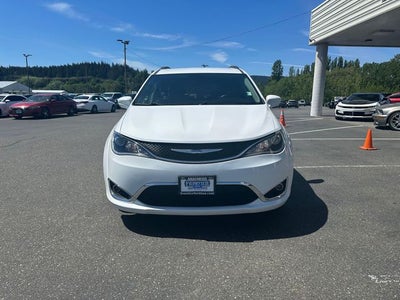 2018 Chrysler Pacifica Touring L Plus