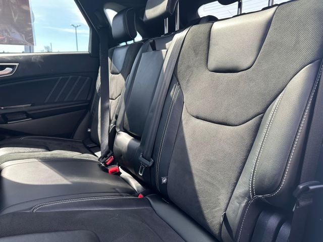 2020 Ford Edge ST
