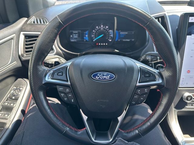 2022 Ford Edge ST Line