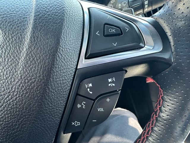 2022 Ford Edge ST Line