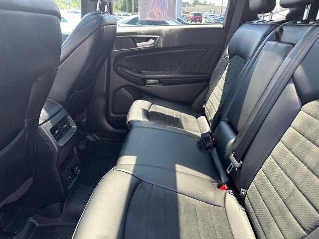 2022 Ford Edge ST Line