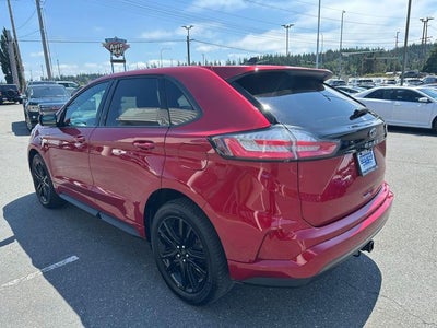 2022 Ford Edge ST Line