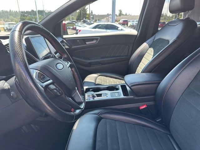 2022 Ford Edge ST Line