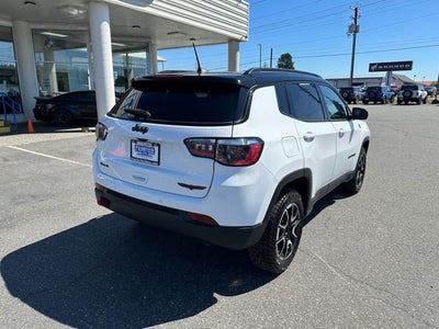 2025 Jeep Compass Trailhawk