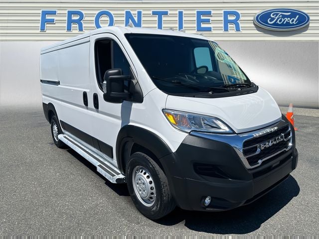 2025 RAM ProMaster 2500 Base