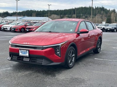 2025 Kia K4 LXS