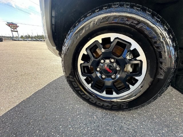 2024 Toyota Tacoma TRD Off-Road