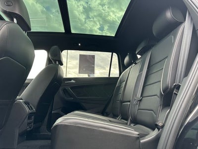 2022 Volkswagen Tiguan 2.0T SEL R-Line