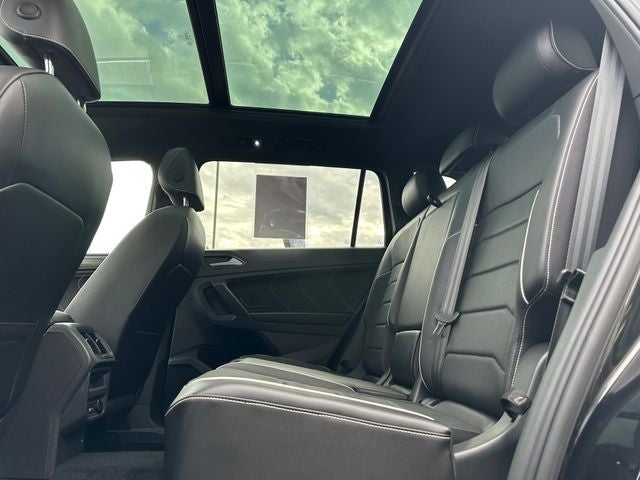 2022 Volkswagen Tiguan 2.0T SEL R-Line