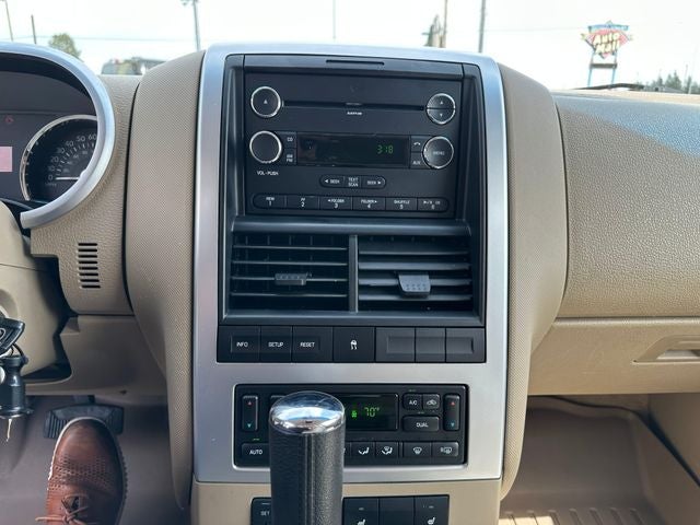 2010 Mercury Mountaineer Base