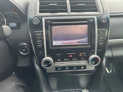 2014 Toyota Camry SE