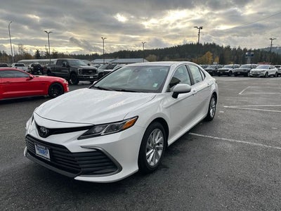 2024 Toyota Camry LE