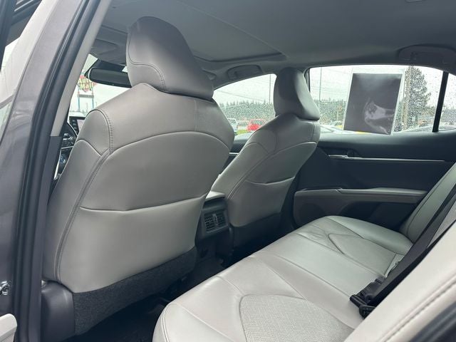 2021 Toyota Camry Hybrid XLE