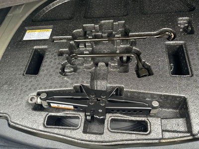 2021 Toyota Camry Hybrid XLE