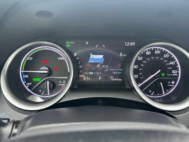 2021 Toyota Camry Hybrid XLE