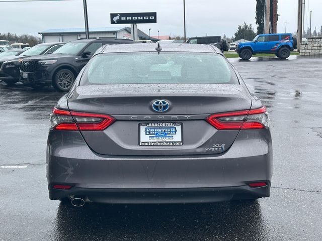 2021 Toyota Camry Hybrid XLE