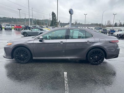 2021 Toyota Camry Hybrid XLE