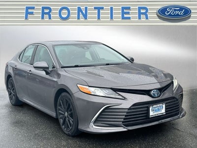 2021 Toyota Camry Hybrid XLE