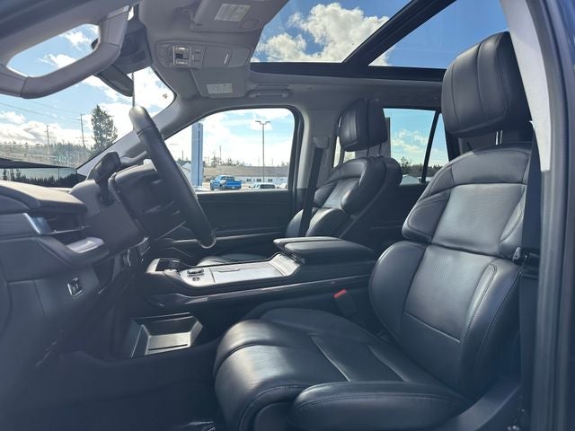 2025 Lincoln Navigator L Reserve